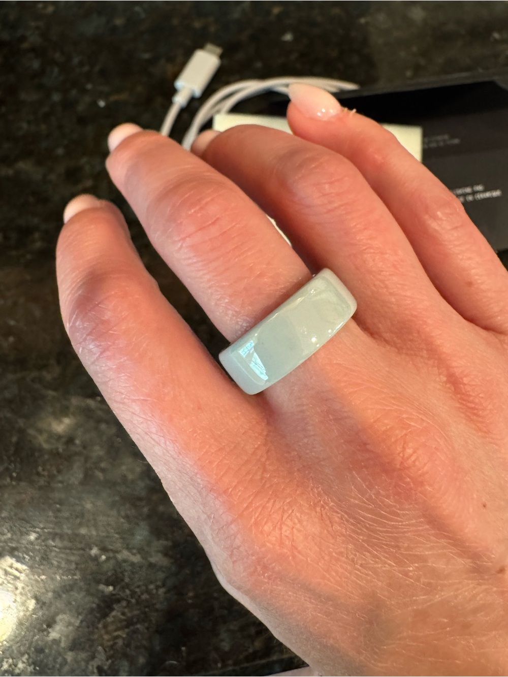Oura Ring Gen 4 Ceramic Smart Ring in Tide Blue - Size 5 - Picture 2 of 6